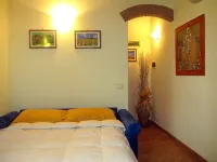 YELLOW APARTMENT -Farmhouse whit Poll, Air conditioning, in the heart of Tuscany - WiFi