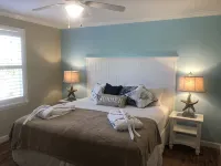 Tropical Gateway to the Beaches. Caribbean Tiki Hut feeling - w/m discounts - Beach
