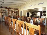 A Lodge As Unique As Your Group. Come Explore! Sleeps 30+. - 2-Sterne