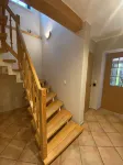 Gemütliche Ferienwohnung Über 2 Etagen mit Garten und Kamin, Haustierfreundlich!