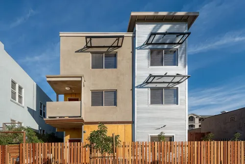 Close to it all!  Long Beach 5bed/4bath - 3성급