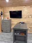 Cabin Unit 4 of 6 with AC and WiFi in serene Paige