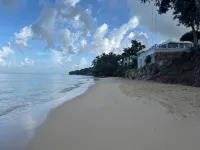 Pool fronted Luxury re furbished  Villa with Fairmont beach club access card.