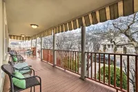 Beautiful Spacious Beach Home, Private Deck & Grill, 5-min to Beach w/ Badges - 4-Star
