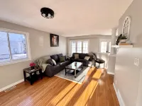Spacious 5 Bedroom Home in Cambridge - Homestays