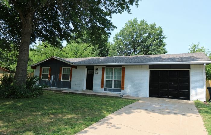 Claremore Whole House - Just Fully Remodeled - Dogs Allowed - No Checkout Chores