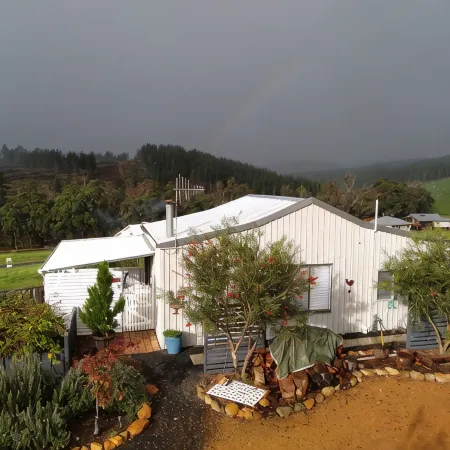 Moonlight Studio- Nannup's Favourite Accommodation. Hotels in Nannup