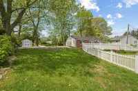 Beach Cottage, Private Beach and Pass - 3-Star