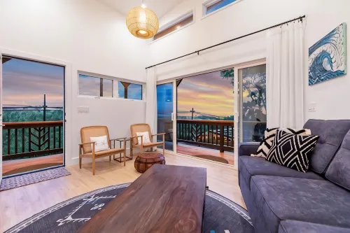Modern ocean view suite walking distance to the coolest beach town in Maui - Wifi
