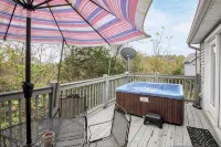 Boating, bourbon and high speed internet, oh my! - 3-stjärniga