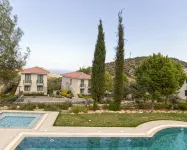 Ilgaz Vineyard Suite By HolidayKeys - Apartments