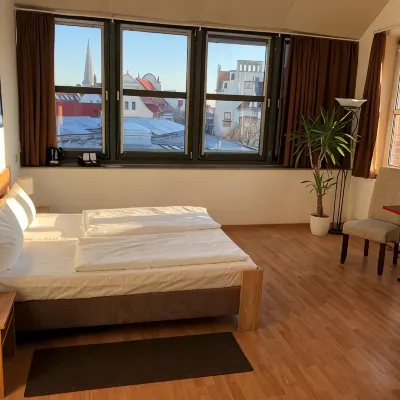 Hotel am Hopfenmarkt Отели рядом с достопримечательностью «Арена DKB»