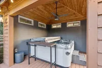 4Br Lakefront Getaway,Hot Tub,Dock - 4つ星