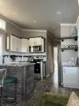 Texoma Getaway - Tiny House on a Cannabis Farm