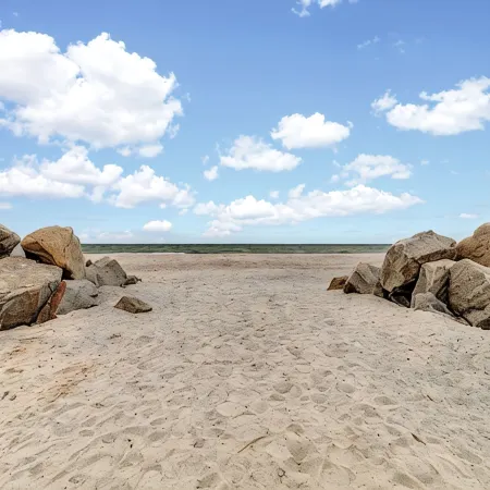 Coastal Cozy Condo: Pet Friendly! Steps to Beach, Perfect for Relaxing Getaways!