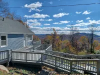 Hottub + Pet Friendly + Mountain View + Skyline Dr + Wineries - Wifi