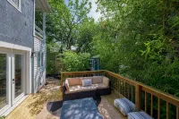Peaceful Escape - Sauna, Fire Pit + Parking - Wifi