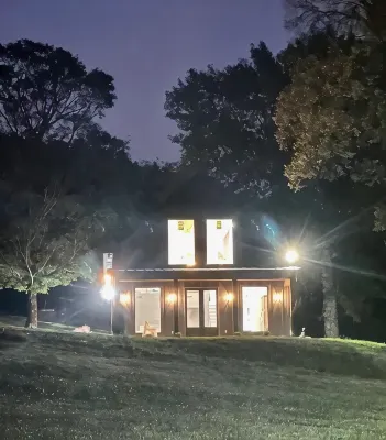 Cottage offering Luxury & Privacy on 80 acres with stocked pond. - 4-Star
