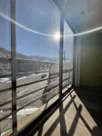 Cozy Freshly remodeled 1B/1B Retreat close to Main - 2-نجوم