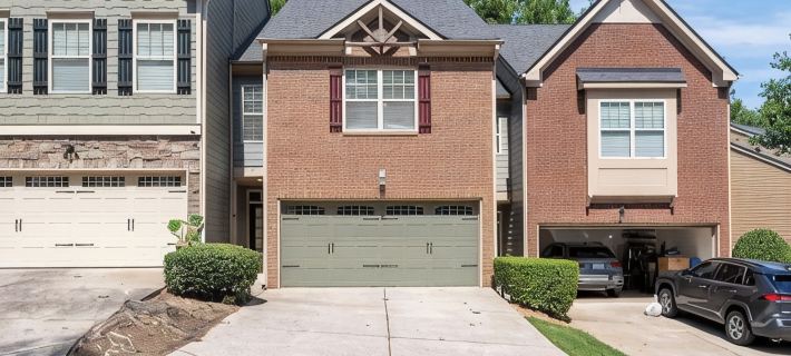Enjoy the comfort and convenience of our Townhouse and make lasting memories! Hotels in Cherokee County