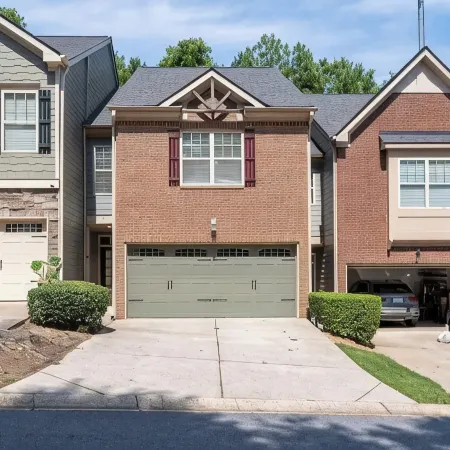 Enjoy the comfort and convenience of our Townhouse and make lasting memories!