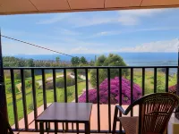 Guayabo Lodge - Mountain view