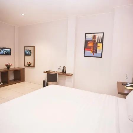 Hotel Bisnis