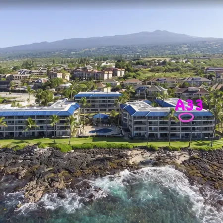 Beautiful Oceanfront Kona Reef Resort Private Top Floor Condo A33, AC throughout