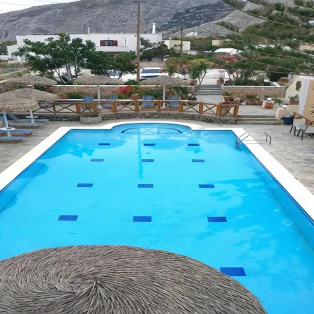 Ira Apartments