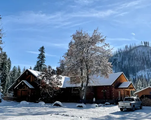 Lochsa Lodge Hotels in Lolo