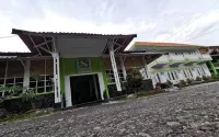 Hotel Suminar - parking