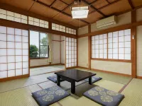 Ryokan Nishiyama - 2-Star