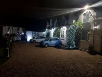 Chatterley House - parking
