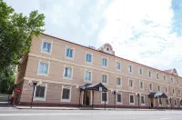 Hotel Pushkin - parking