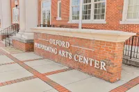 Historic Downtown Oxford 3BR/2BA w/King
