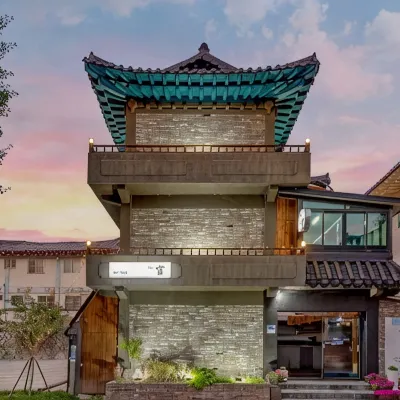 Gyeongju Petit House the Gung Pension Hotels near Dabo Pagoda