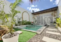 Dijogja Villas With Privatepool -  Holiday Villas