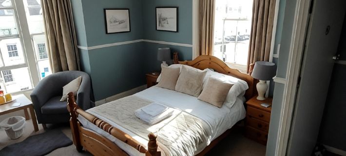 Valentine Guest House Hotels in Weymouth