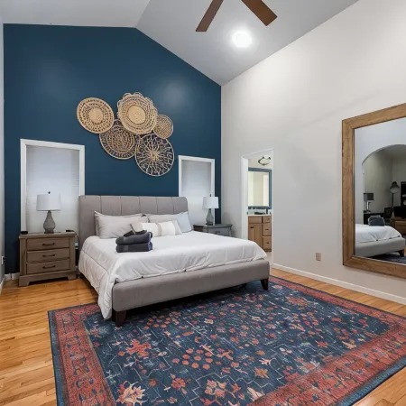 3800 sq ft of Fun! Sleeps 14 • Hot Tub • Pool Table • Pac-Man • Foosball