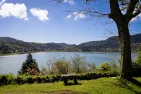 GuestReady - Lakefront Casa do Garajau Hotels in Povoacao