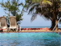 Topaz Beach Hotel
