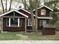 Sleeps 6! Northwoods Escape Near Walker w/Leech Lake Views. Easy Lake Access.