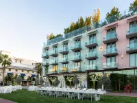 The Ray Hotel Delray Beach, Curio Collection by Hilton Hotels in Delray Beach
