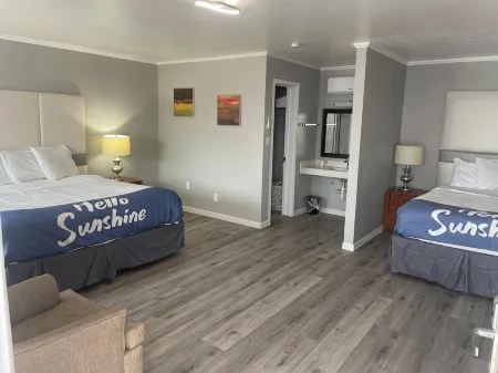 Sunglow Motel