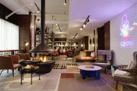 Moxy Richmond Downtown - bar