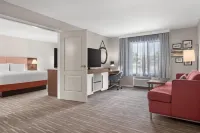 Hampton Inn & Suites Fresno