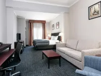 Wingate by Wyndham Athens Near Downtown Hotels near Hillside Park