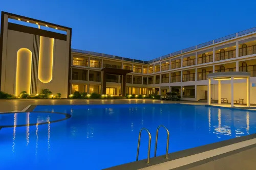 Nirvana Grand Hotel & Resort