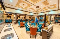 Noor-Us-Sabah Palace - Frühstück