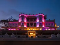 Château Rose Golfe de Saint Tropez-Grimaud Hotels in Grimaud